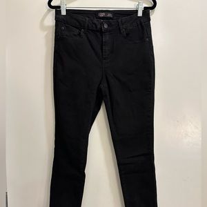 Black skinny jeans